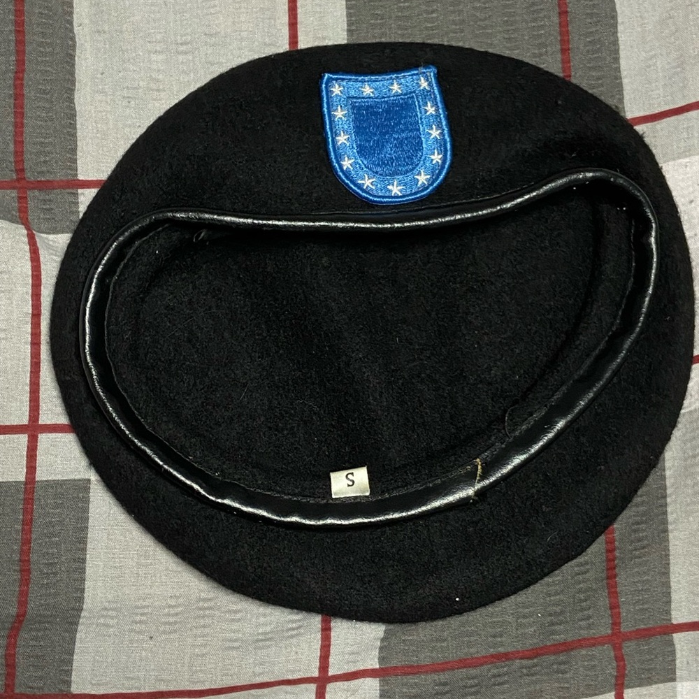 VANGUARD Black WOOL Military Beret